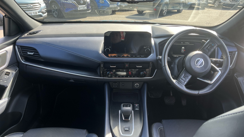 Nissan Qashqai 1.3 DiG-T MH 158 Tekna 5dr Xtronic Petrol Hatchback